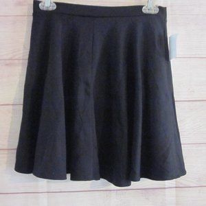 Charlotte Russe Women's Size Medium Black A-Line Flare Short Skirt Midi Length
